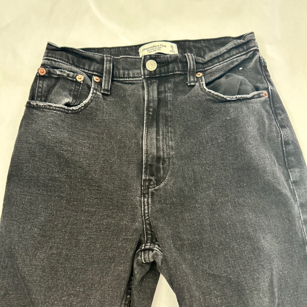 Abercrombie‎ Fitch Ultra High Rise Ankle Distressed Black Denim Jeans 26/2